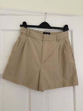 Madewell Pleated High-Rise Beige Shorts